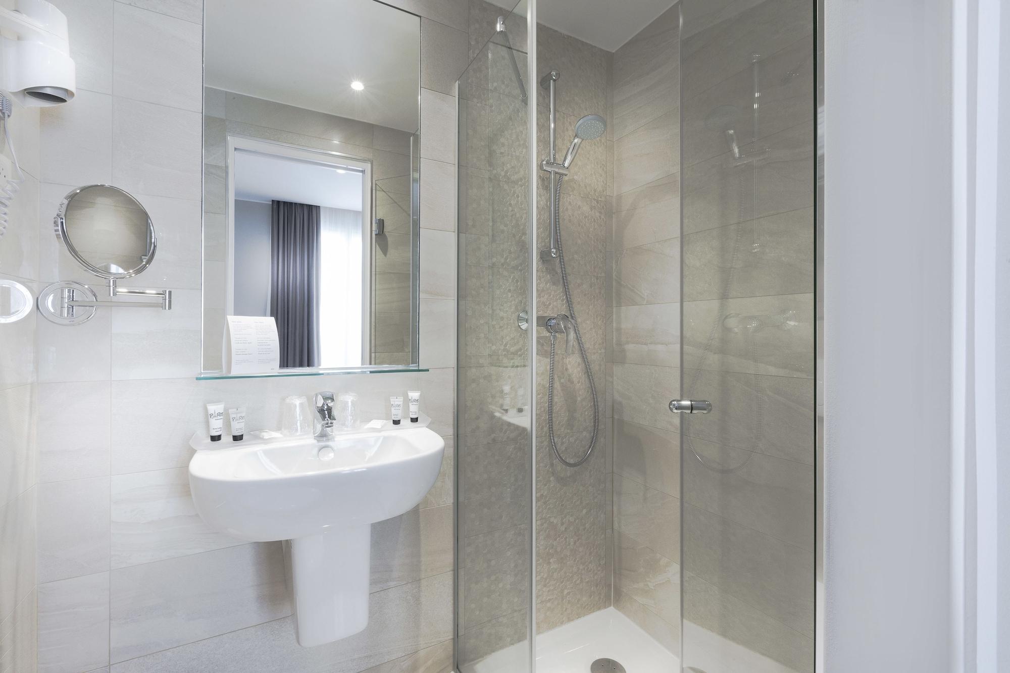 Hotel International Париж Екстериор снимка