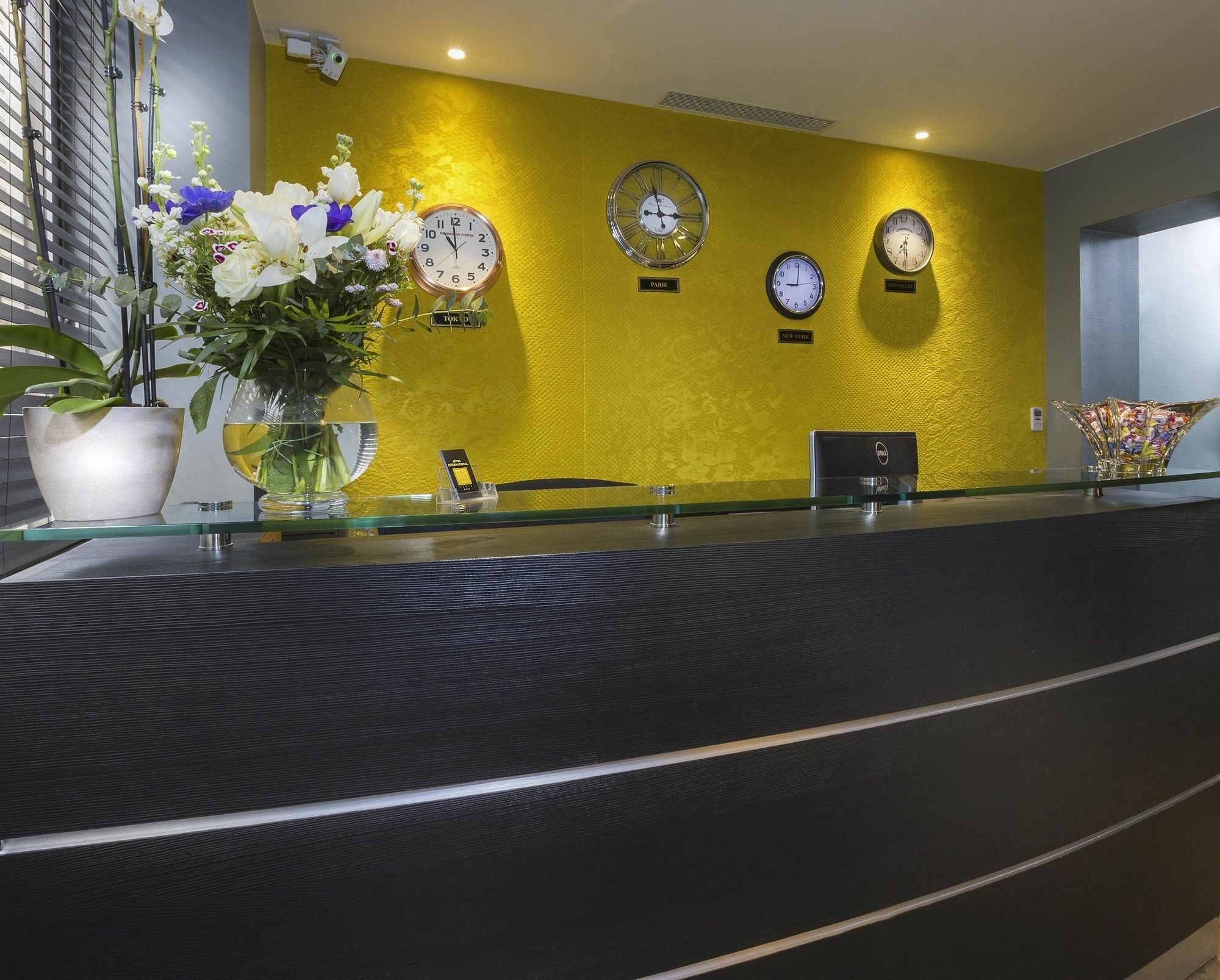 Hotel International Париж Екстериор снимка