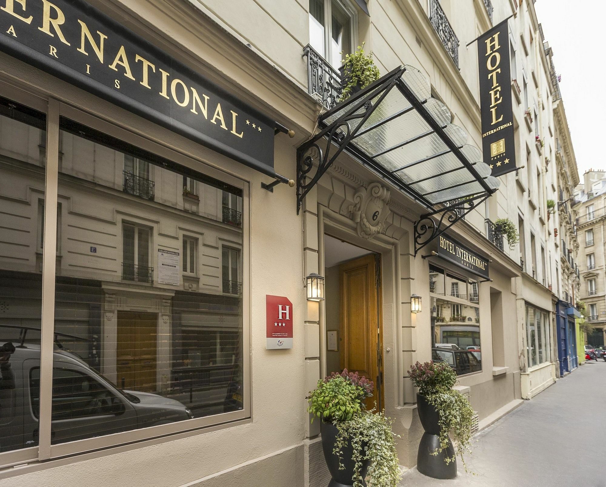 Hotel International Париж Екстериор снимка